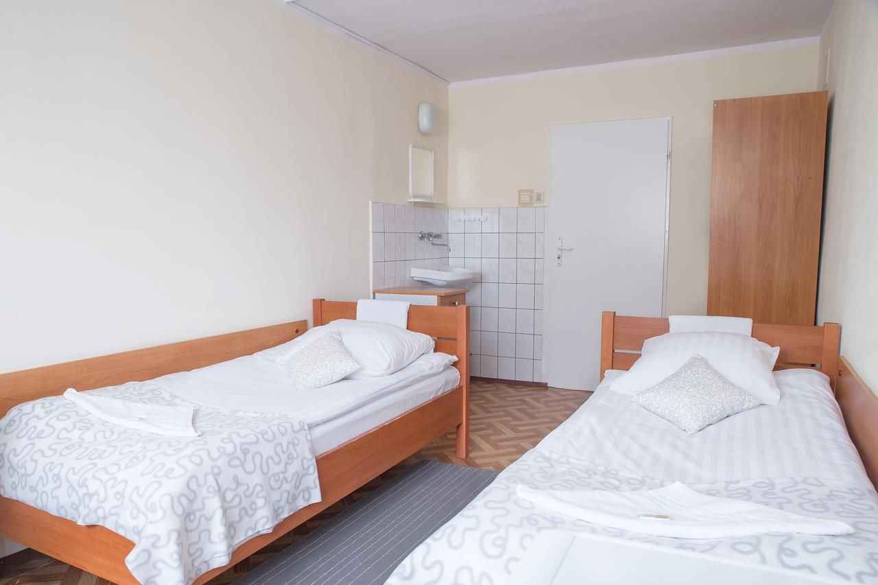 Хостелы Trio Hostel Вроцлав-6